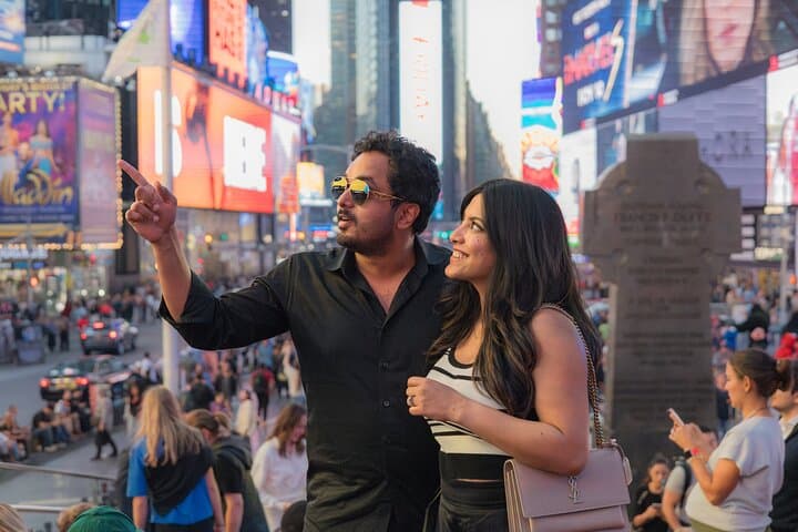 Times Square Professional Photoshoot: Capture Iconic NYC Moments photo 2