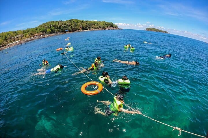 Phu Quoc Canoe: Discover Gam Ghi, Hon Kim Quy & Hon May Rut in a Day photo 4