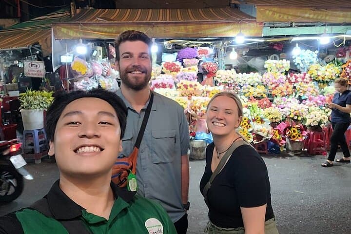 Saigon by Night: Motorbike Street Food Tour Through Districts 1 & 3