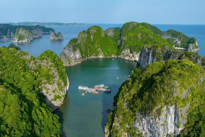 Sunset on Lan Ha Bay: Kayaking, Swimming & Boat-Jumping from Cat Ba photo 2