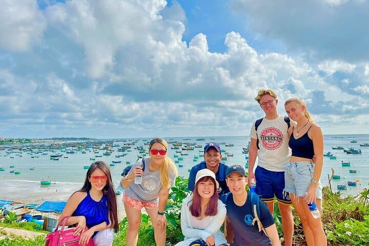 Mui Ne Sand Dunes Jeep Tour: Sunset Red & White Dunes, Fairy Stream & Fishing Village photo 4