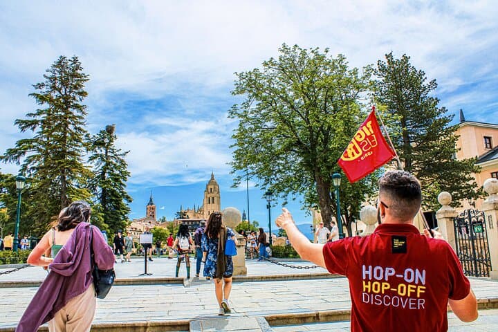 Segovia Day Trip: Guided Walking Tour from Madrid to Aqueduct, Alcázar & Cathedral photo 4
