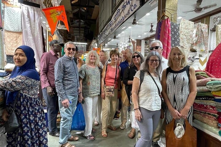 Mumbai Bazaar Walking Tour: Hidden Markets & Street Food Experience photo 5