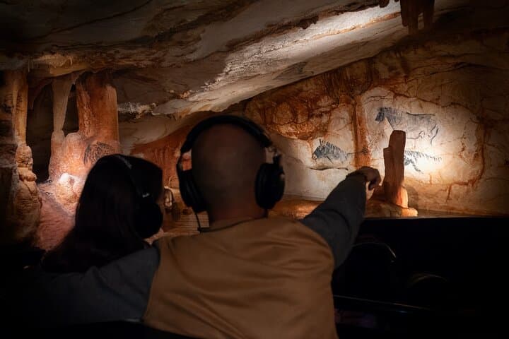 Visiting Cosquer Cave: Marseille's Recreated Prehistoric Grotto and Audio Tour photo 5