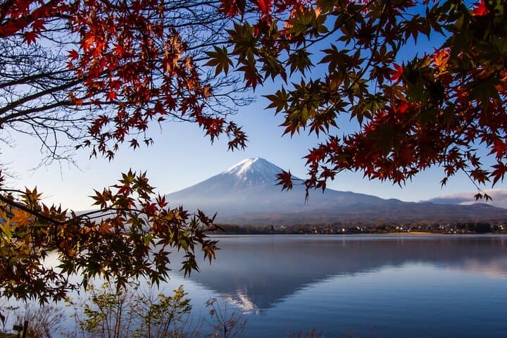 Custom Full-Day Lake Kawaguchiko Tour: Private Mount Fuji Views & Cultural Stops photo 2