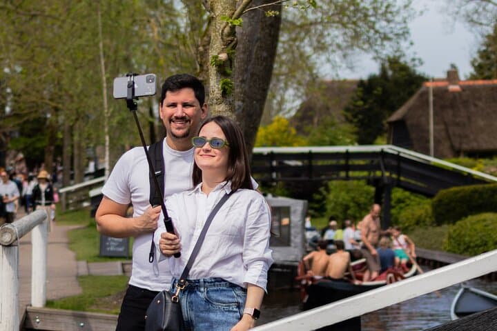 Giethoorn Day Trip from Amsterdam: Canal Cruise, Walking Tour & Local Insights photo 3