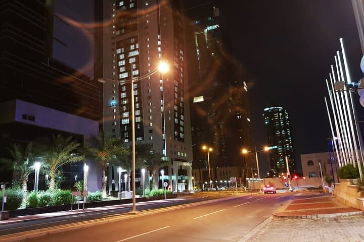 Doha Illuminated: Evening Corniche, Katara & Souq Waqif Night Tour photo 2