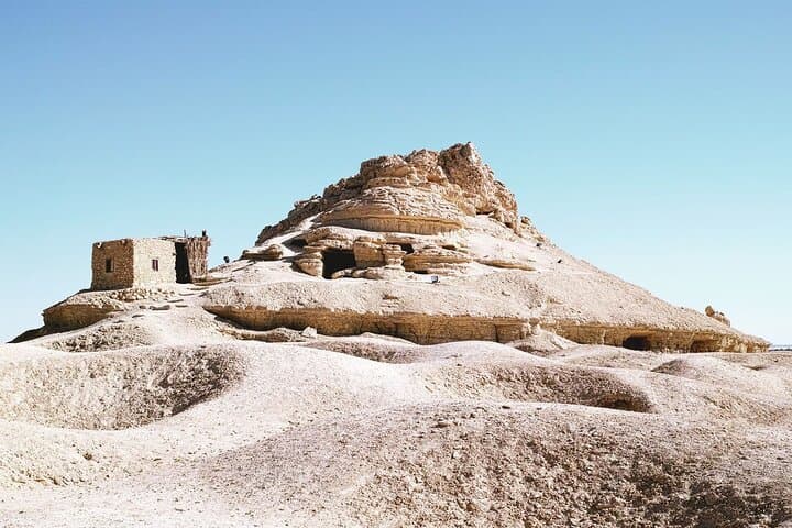 3-Day Mountain of the Dead & Siwa Oasis Tour from Cairo photo 2