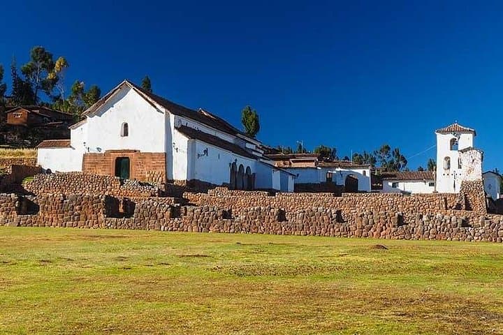 Sacred Valley VIP Full-Day: Chinchero, Moray, Maras, Ollantaytambo & Pisac photo 2