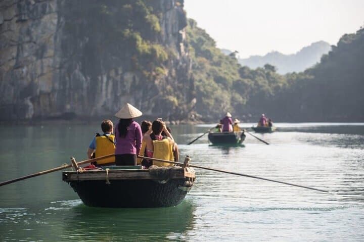 3-Day Halong Bay Victory Cruise: Sung Sot, Titop & Lan Ha Adventures photo 5