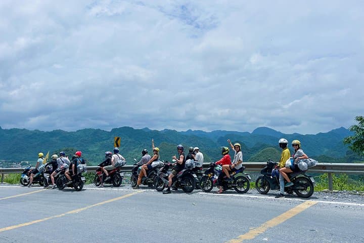 Ha Giang to Ban Gioc: 5-Day Cao Bang Geopark Adventure photo 4