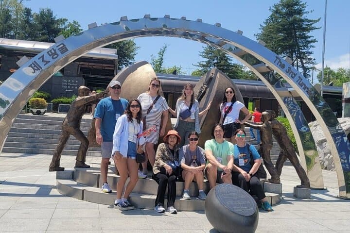 DMZ Private Tour & Suspension Bridge: Visit Imjingak, Third Tunnel & Dora Observatory photo 5
