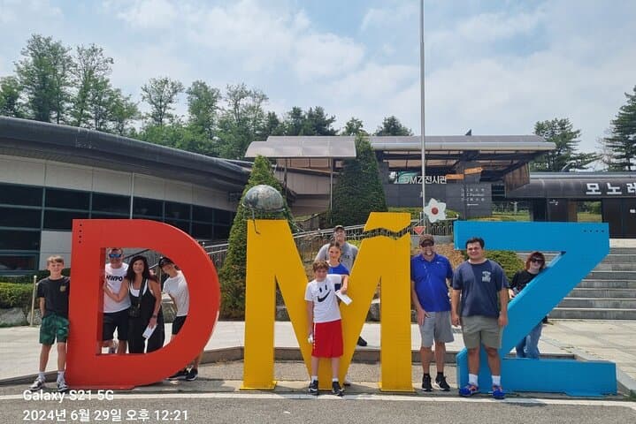 DMZ Private Tour & Suspension Bridge: Visit Imjingak, Third Tunnel & Dora Observatory photo 6