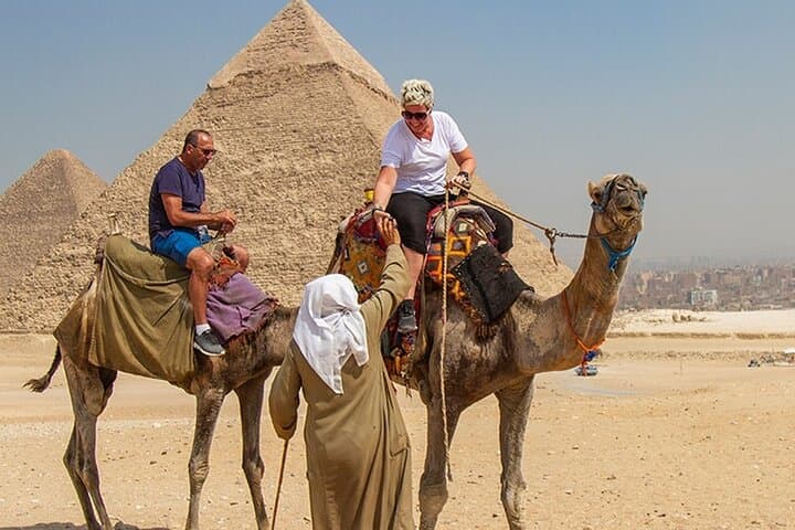 Giza Pyramids, Sphinx, Memphis & Sakkara Day Tour photo 6