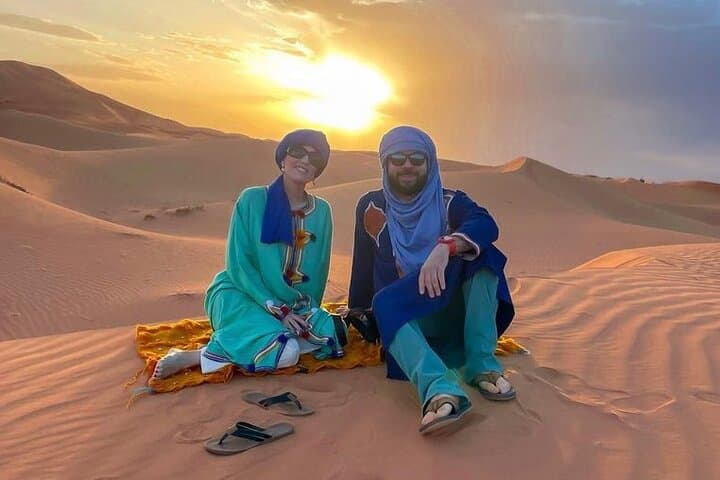 4-Day Private Marrakech to Fes Desert Tour via Erg Chebbi