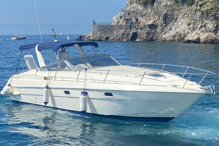 Full-Day Private Boat Excursion Along the Amalfi Coast: Caves, Snorkeling & Li Galli photo 2