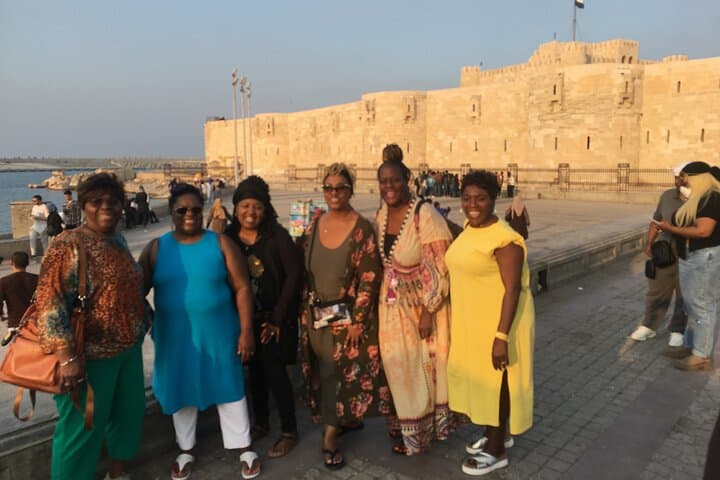 Cairo to Alexandria Day Trip: Pompey’s Pillar, Catacombs & Corniche Stroll photo 4