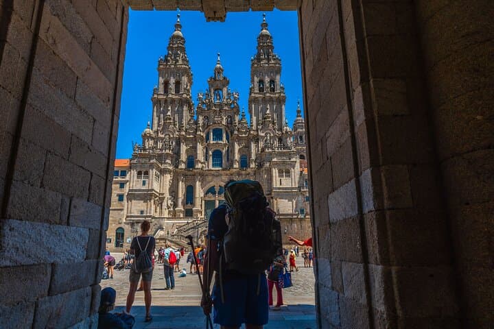 Cross-Border Pilgrimage: Santiago and Valença Full-Day Private Tour from Porto photo 5