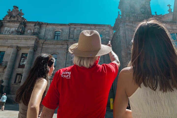 Cross-Border Pilgrimage: Santiago and Valença Full-Day Private Tour from Porto photo 6
