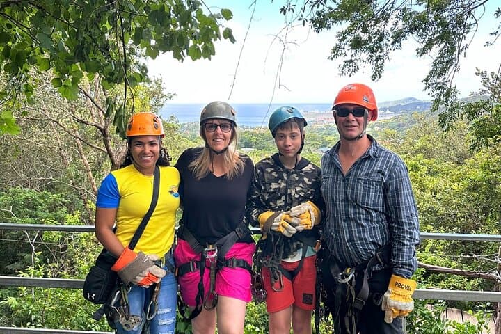 Roatan Zipline Adventure with Sloths, Monkeys, Chocolate & Rum (Private Tour) photo 3