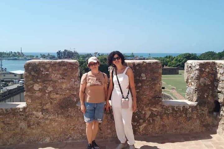 Tour Beyond the Walls: Colonial Zone & Mercado Modelo Walking Tour, Santo Domingo photo 6