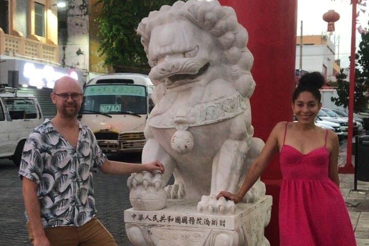 Tour Beyond the Walls: Colonial Zone & Mercado Modelo Walking Tour, Santo Domingo photo 4