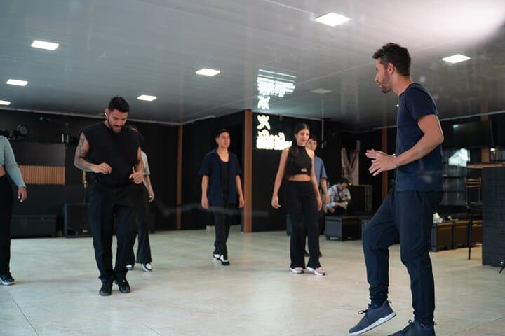 Private Salsa Class & Latin Rhythms in Bogotá — Learn Salsa, Bachata and Vallenato photo 5