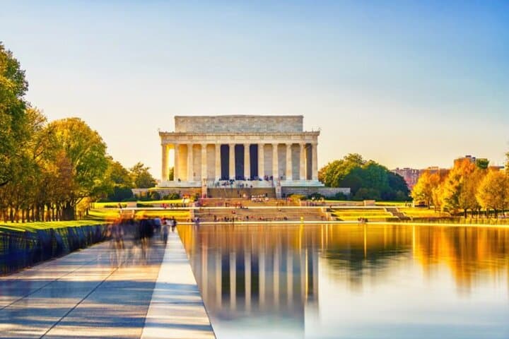 Private Washington DC Chauffeur Tour: Custom Half-Day Sightseeing