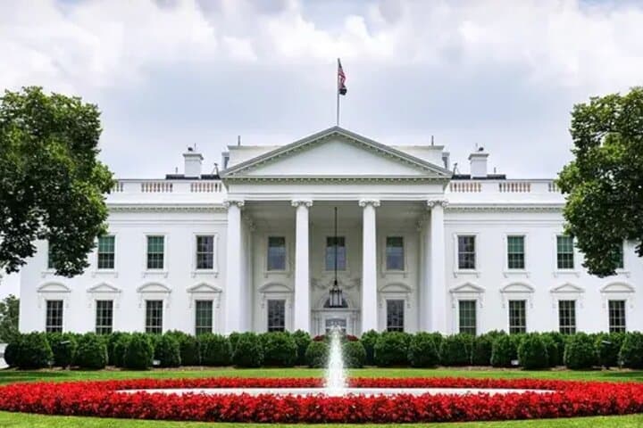 Private Washington DC Chauffeur Tour: Custom Half-Day Sightseeing photo 3