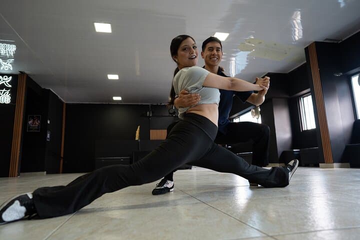 Private Salsa Class & Latin Rhythms in Bogotá — Learn Salsa, Bachata and Vallenato photo 6