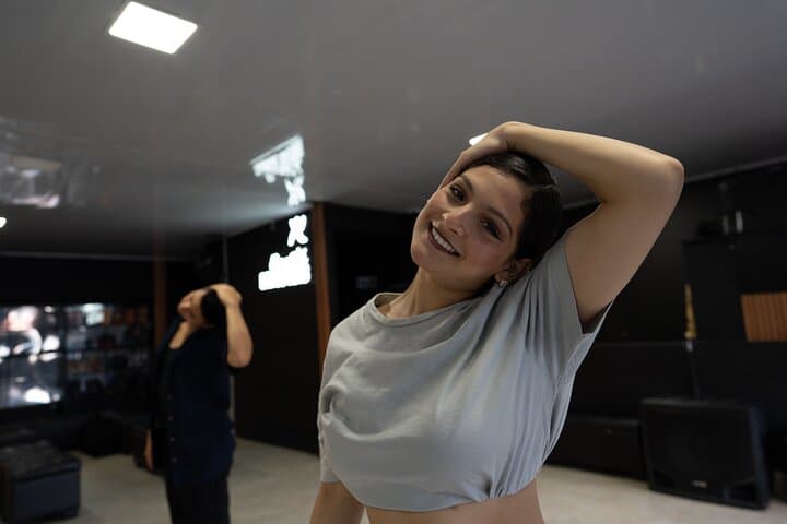 Private Salsa Class & Latin Rhythms in Bogotá — Learn Salsa, Bachata and Vallenato photo 4
