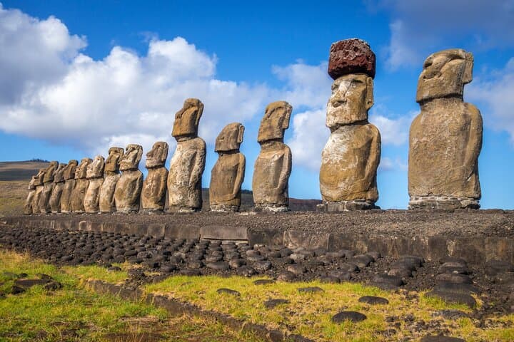 Private Highlights Tour of Easter Island: Moai, Craters & Coastal Views