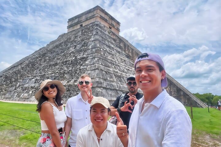 Chichén Itzá & Cenotes: Full-Day Deluxe Tour to Suytun, Ik-Kil & Valladolid photo 2