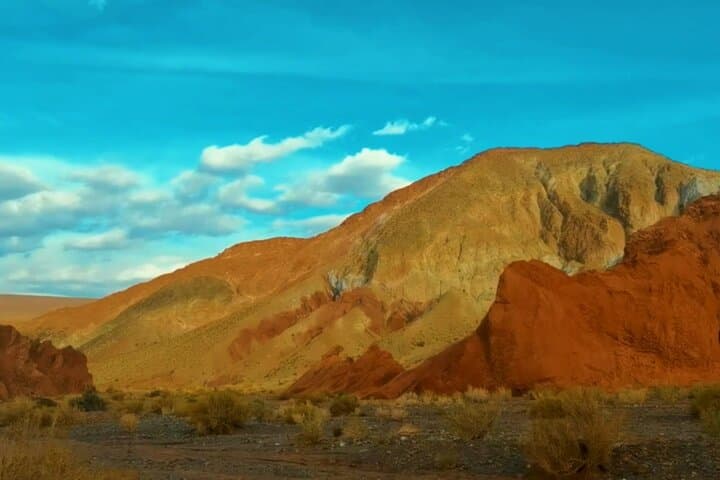 Rainbow Valley Tour from San Pedro de Atacama — Colorful Geology, Petroglyphs & Breakfast photo 4