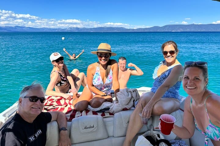 4-Hour Luxury Powerboat Rental on Lake Tahoe — Private White Lightning Tour photo 4