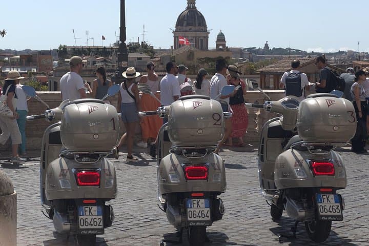 Vespa Tour in Rome by Night: Guided Nighttime Scooter Ride Through Historic Rome photo 2