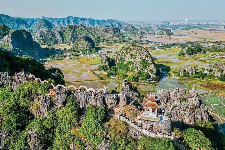 Ninh Binh Day Trip from Hanoi: Hoa Lu, Tam Coc Boat & Mua Cave Viewpoint photo 3
