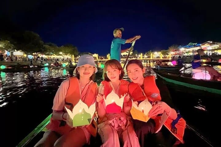 Marble Mountains to Hoi An: Cave Climb, Craft Workshops & River Lantern Experience