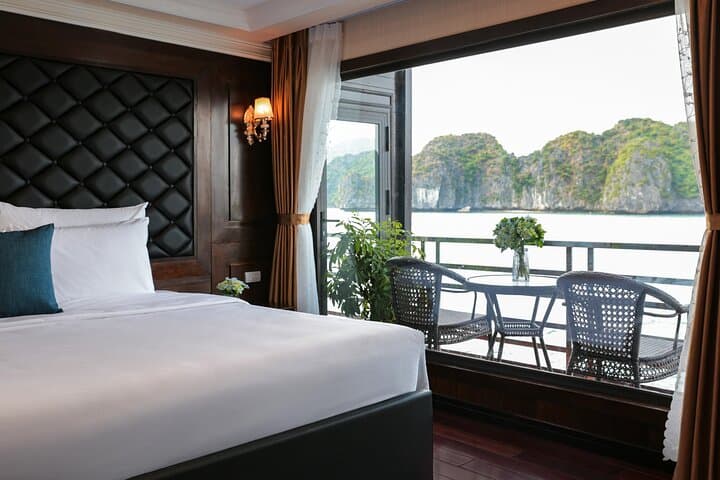 Halong & Lan Ha Bay: 2-Day Luxury Cruise with Kayaking, Tai Chi, and Night Fishing photo 6