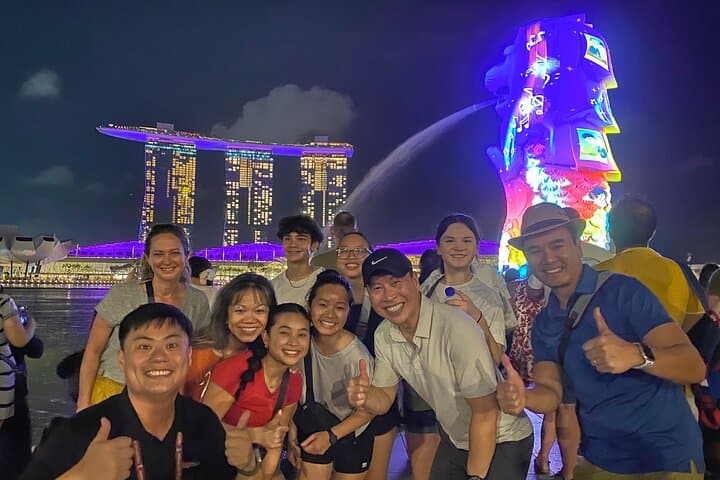 Magical Marina Bay Night Walking Tour — Singapore Skyline, Light Shows & Urban Icons photo 2