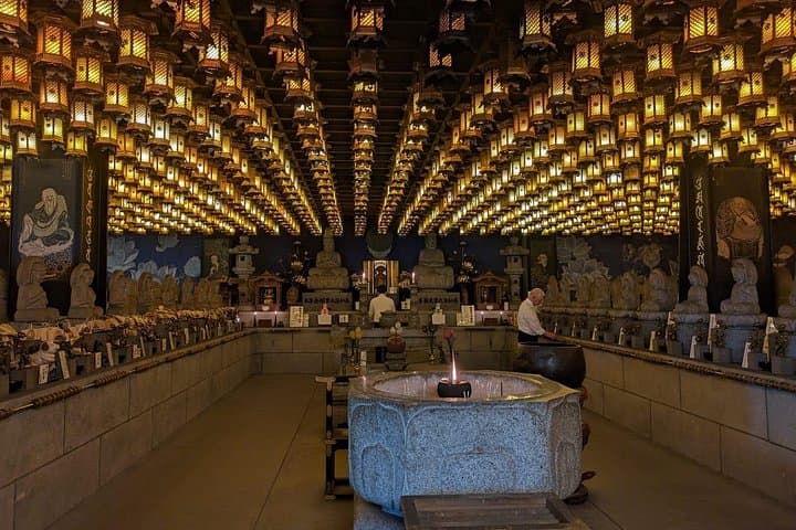 Explore Miyajima: Private Tour of Itsukushima Shrine, Daisho-in & Mount Misen Views photo 2