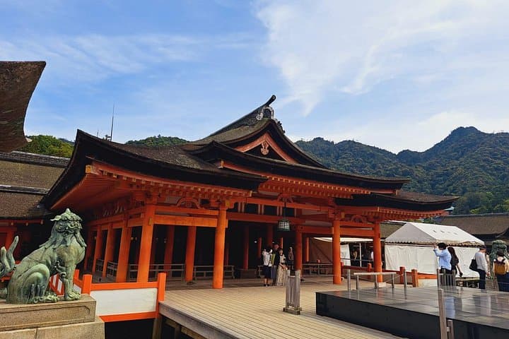 Explore Miyajima: Private Tour of Itsukushima Shrine, Daisho-in & Mount Misen Views photo 4