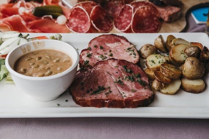 Private Luxembourg Food Tour: Taste Historic Luxembourg City