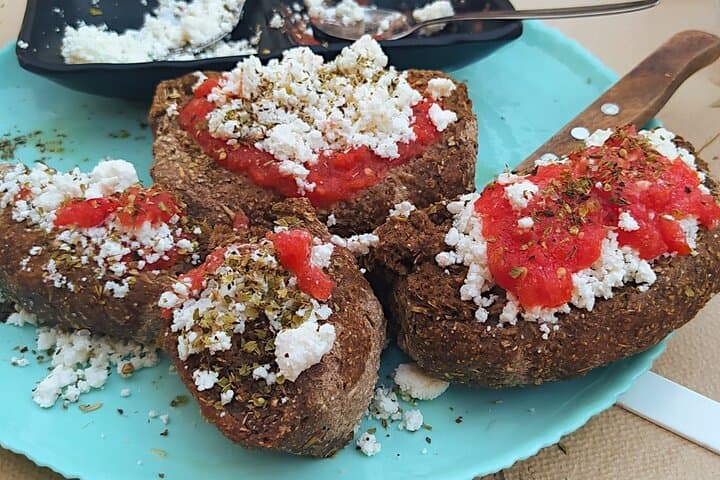 Heraklion Family Treasure Hunt with Local Food Stops photo 4