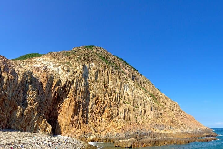 Hike the Hong Kong Global Geopark: High Island East Dam Coastal Trail photo 2