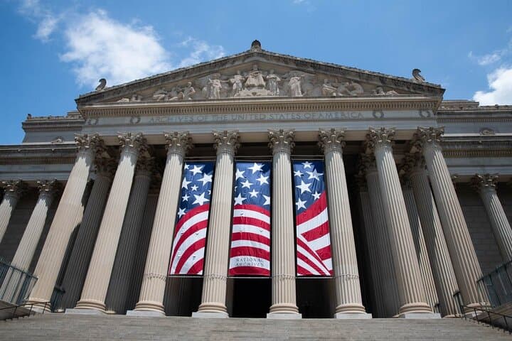 VIP Skip-the-Line National Archives Guided Tour in Washington, DC photo 3
