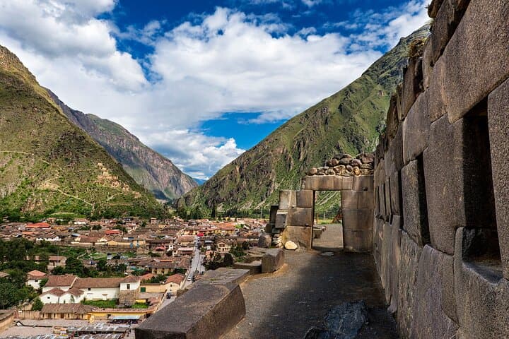 Explore Peru's Sacred Valley: Moray, Maras & Ollantaytambo Day Tour photo 2