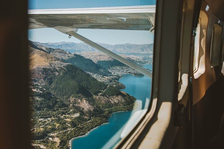 Milford Sound Day Trip from Queenstown — Boutique Cruise, Scenic Flight & Bus Tour photo 2