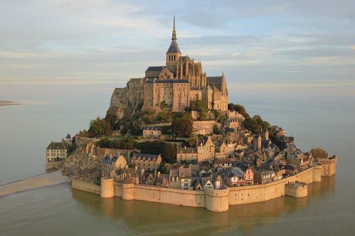 Private Day Trip from Paris to Mont Saint-Michel and Honfleur — Full-Day Guided Excursion photo 2