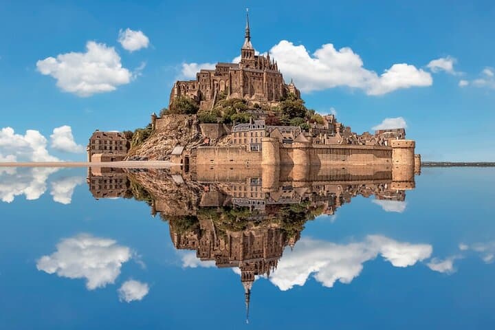 Mont Saint-Michel & Omaha Beach: Private Normandy Day Trip from Paris photo 6